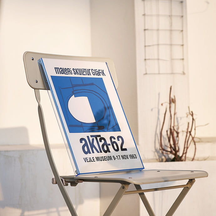 Float Acrylic Frame - Blue