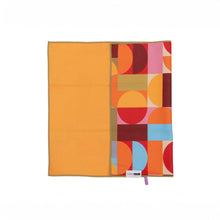 Geo Hand Towel 18" x 24"